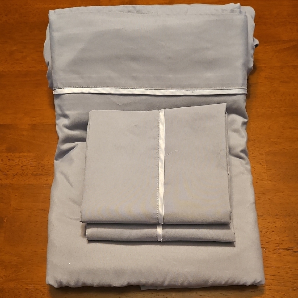 Soft Microfiber Gray Bedding Sheet Set-Queen